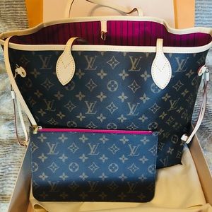 Sold! Auth Louis Vuitton Neverfull MM in Peony/Pivoine